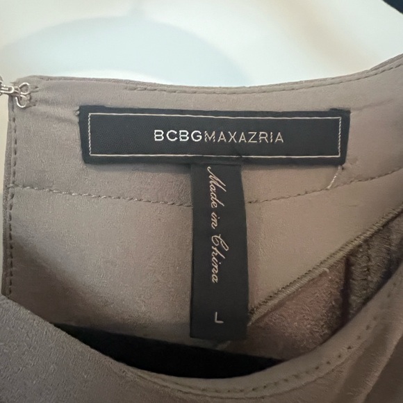 BCBGMaxazria Elegant Gray Women's Top with Bow Details - Picture 5 of 5